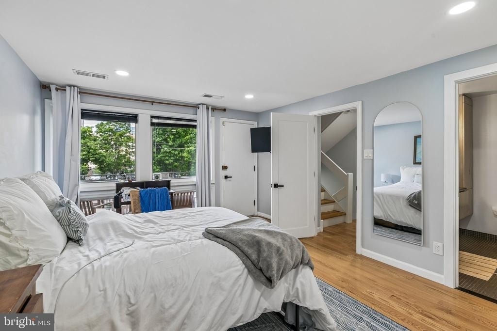 1130 Lombard Street - Photo 12