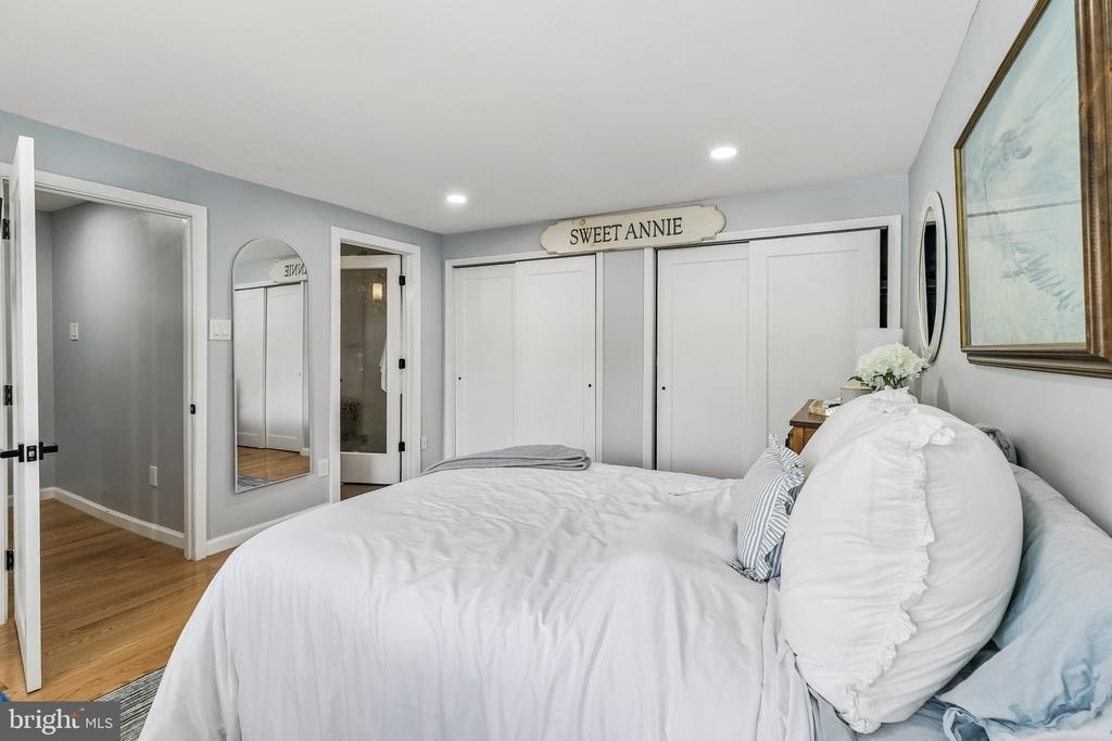 1130 Lombard Street - Photo 17