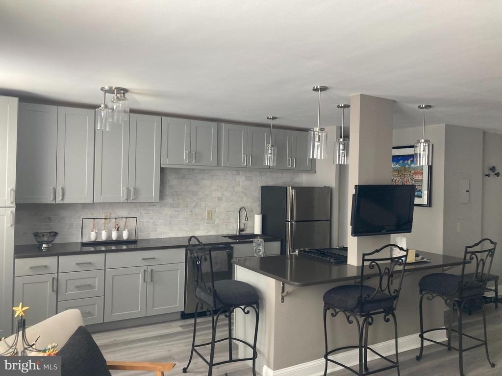 2601 Pennsylvania Avenue - Photo 3
