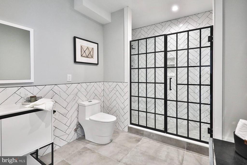 1612 Cambridge Street - Photo 9