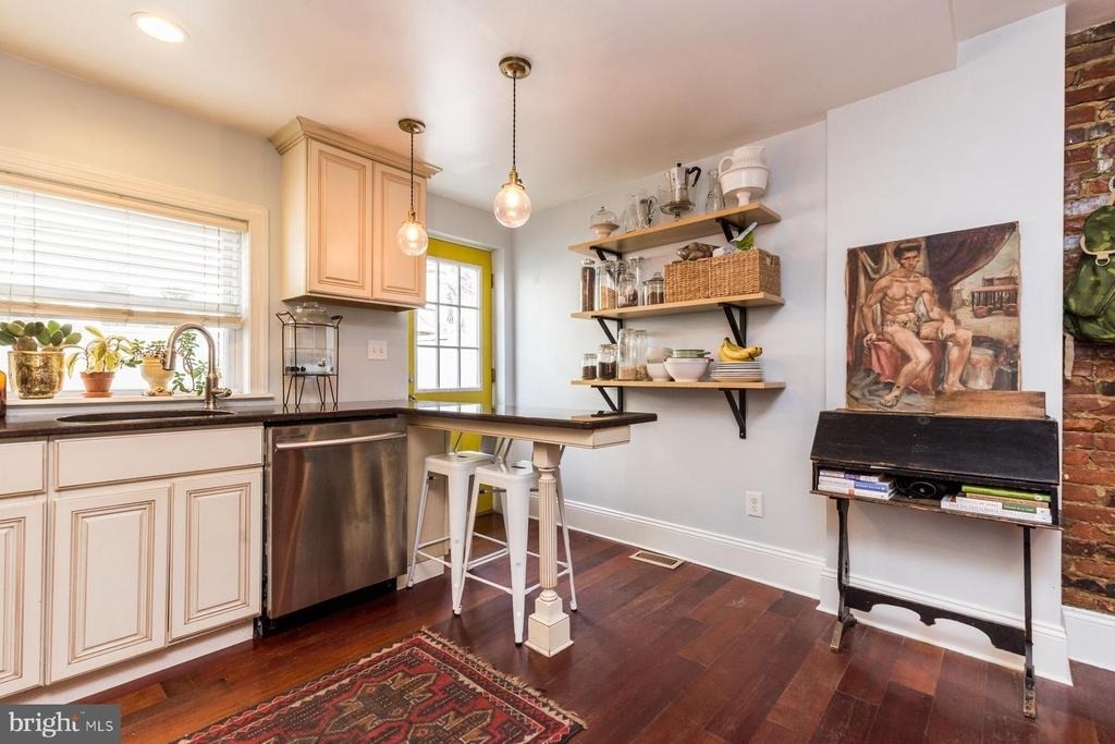 113 Mercy Street - Photo 8