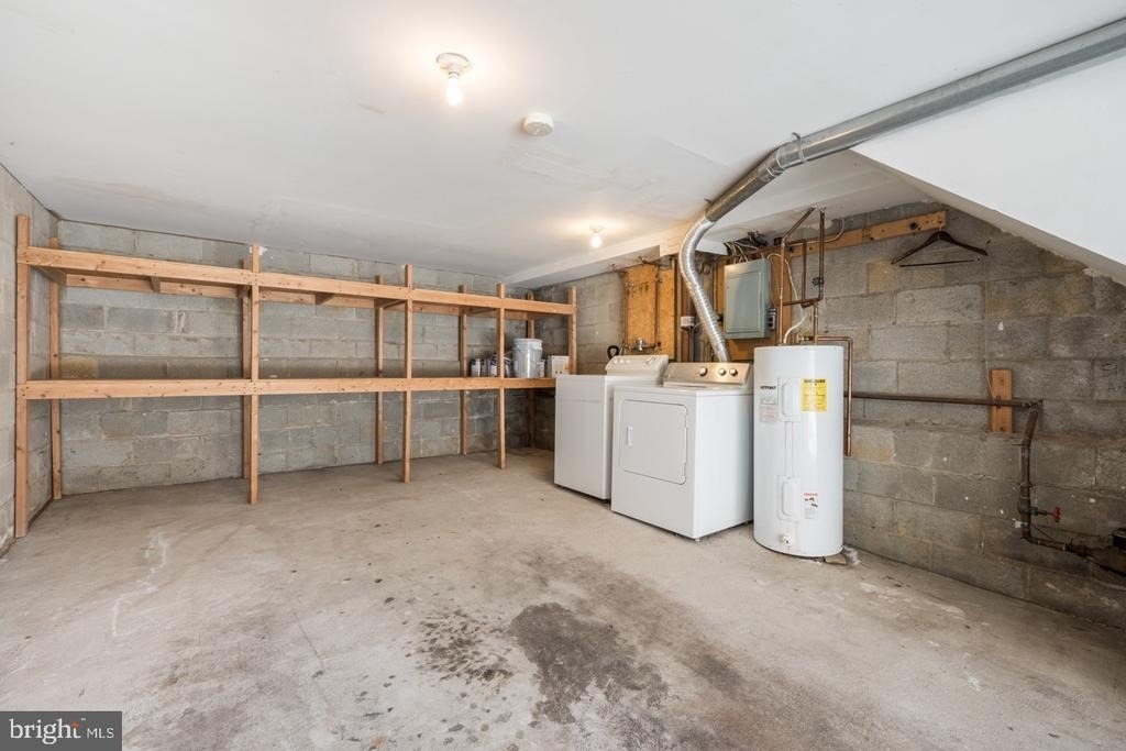 123 E Baker Street - Photo 8