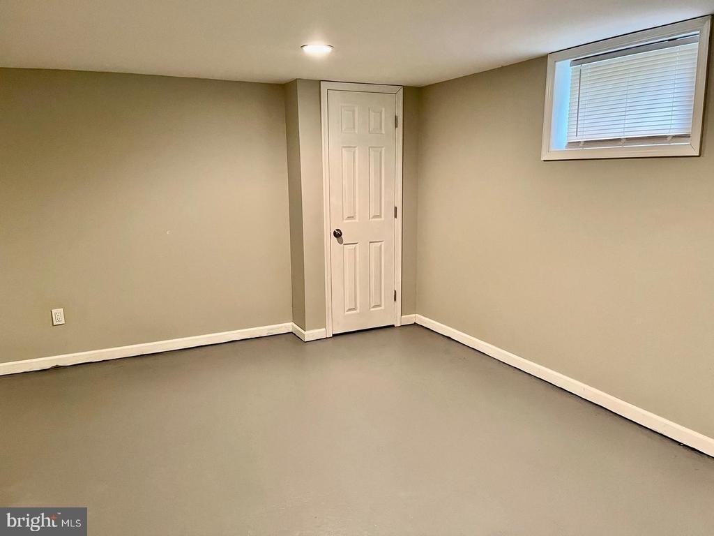 306 Media Line Road - Photo 24
