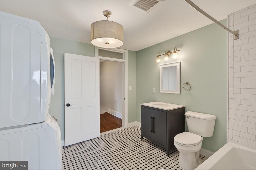 144 Gay Street - Photo 26