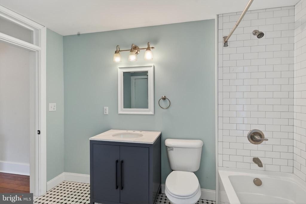 144 Gay Street - Photo 21