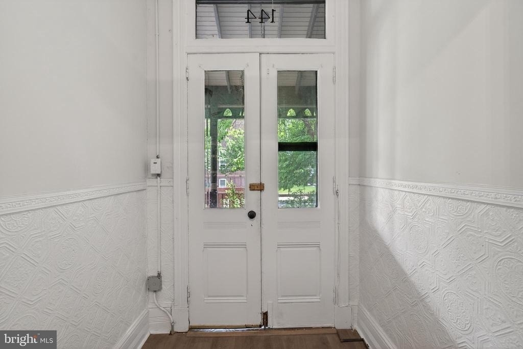 144 Gay Street - Photo 1