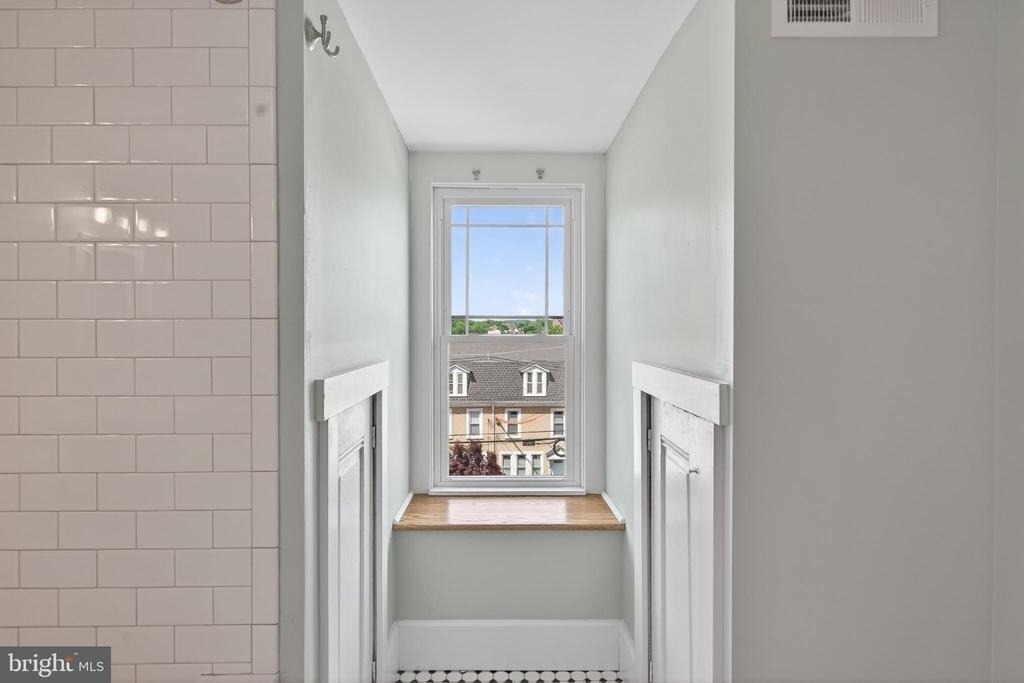 144 Gay Street - Photo 25