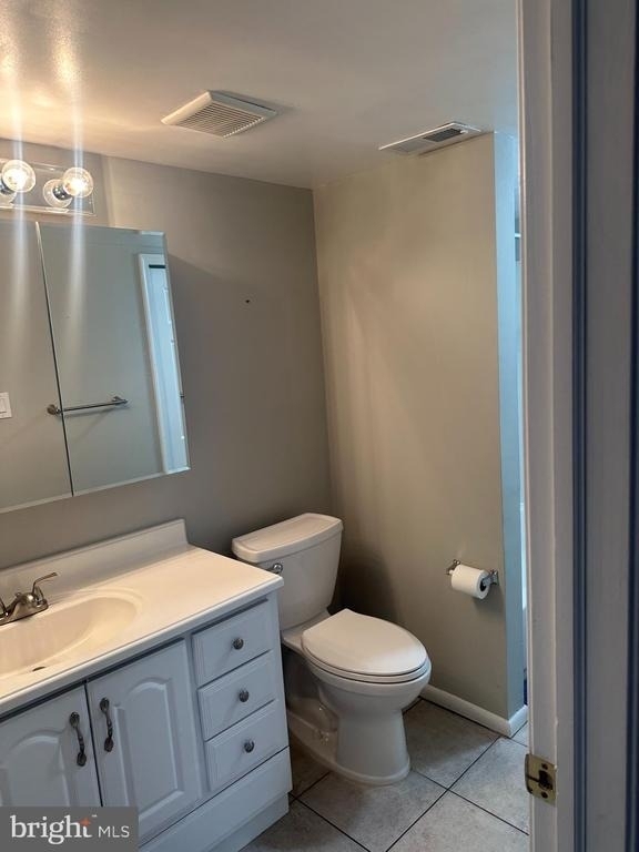 612 Yorkshire Court - Photo 8