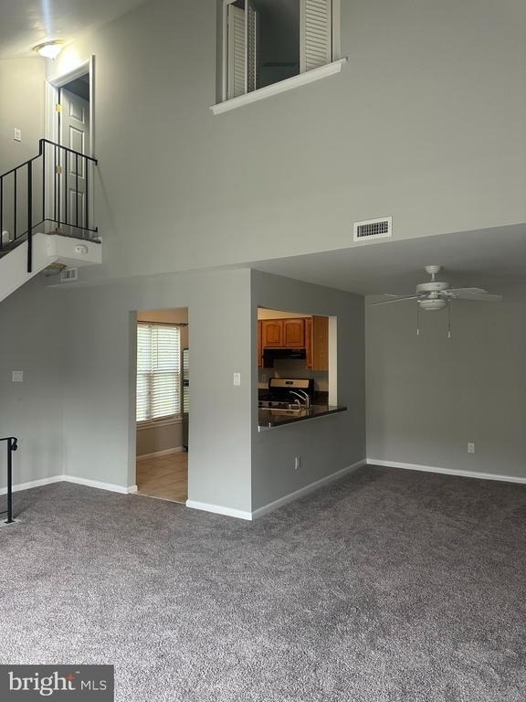 612 Yorkshire Court - Photo 6