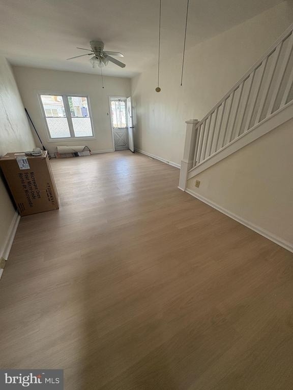604 Hunter Street - Photo 2