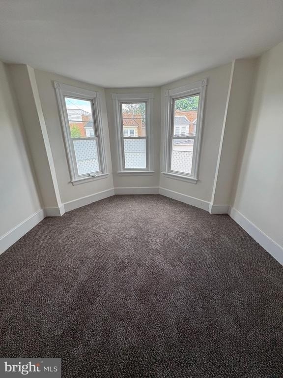 604 Hunter Street - Photo 10