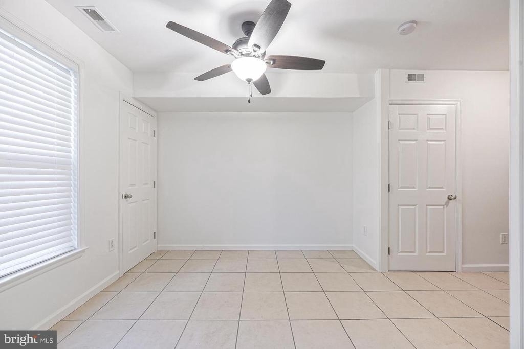 1051 Harbour Drive - Photo 14