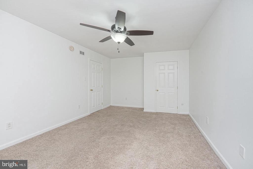 1051 Harbour Drive - Photo 23