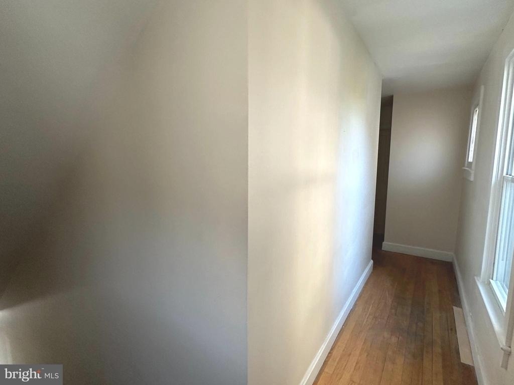 38 Wayside Avenue - Photo 6