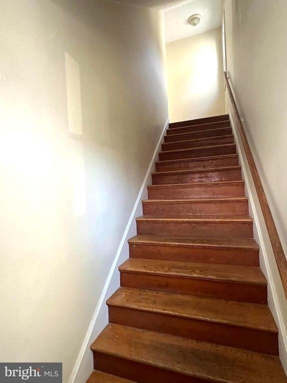 38 Wayside Avenue - Photo 5