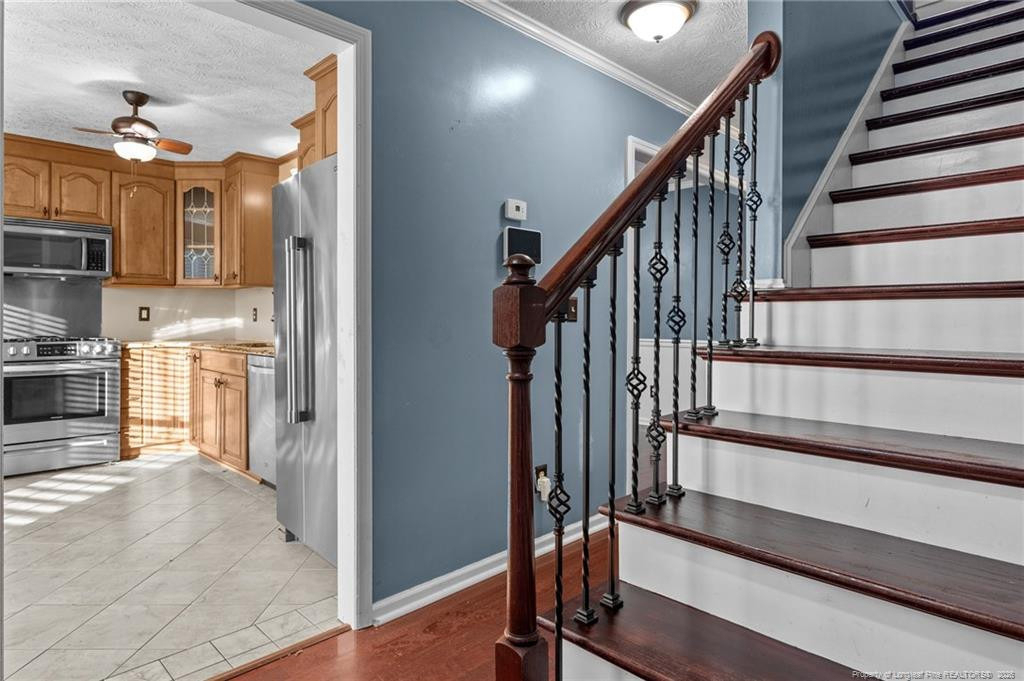 6824 Saint Julian Way - Photo 8