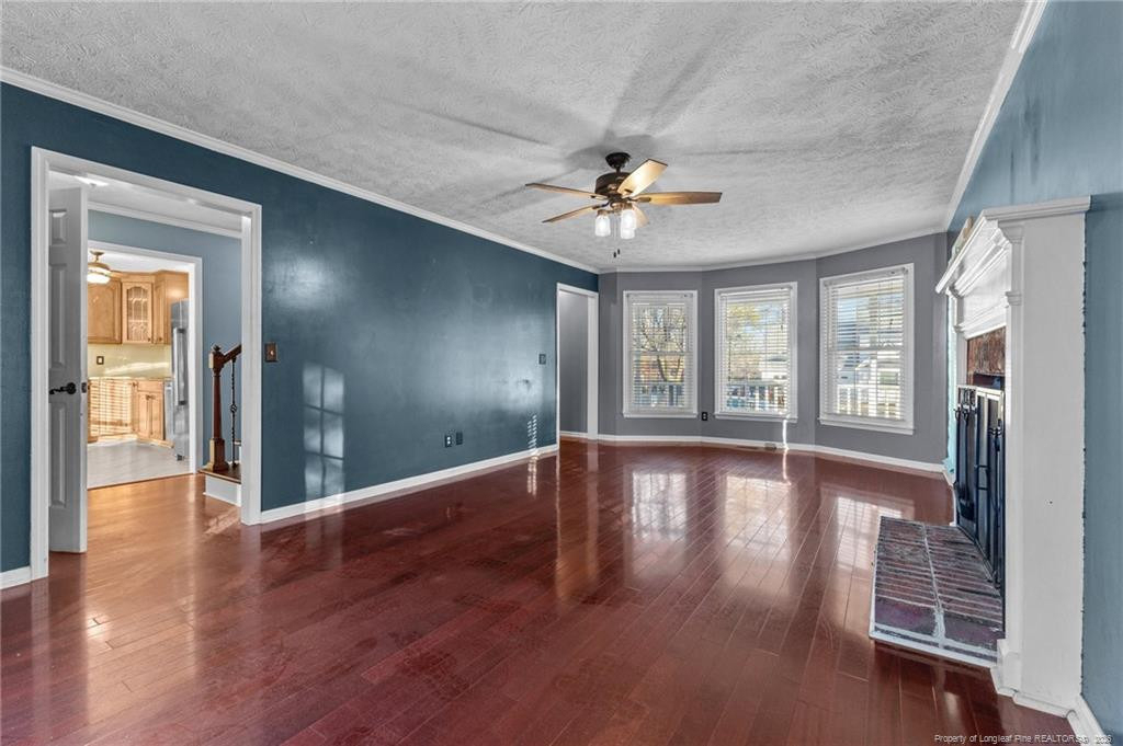 6824 Saint Julian Way - Photo 4