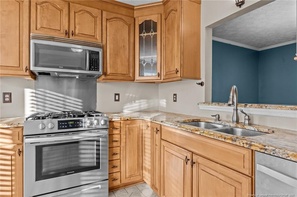 6824 Saint Julian Way - Photo 14