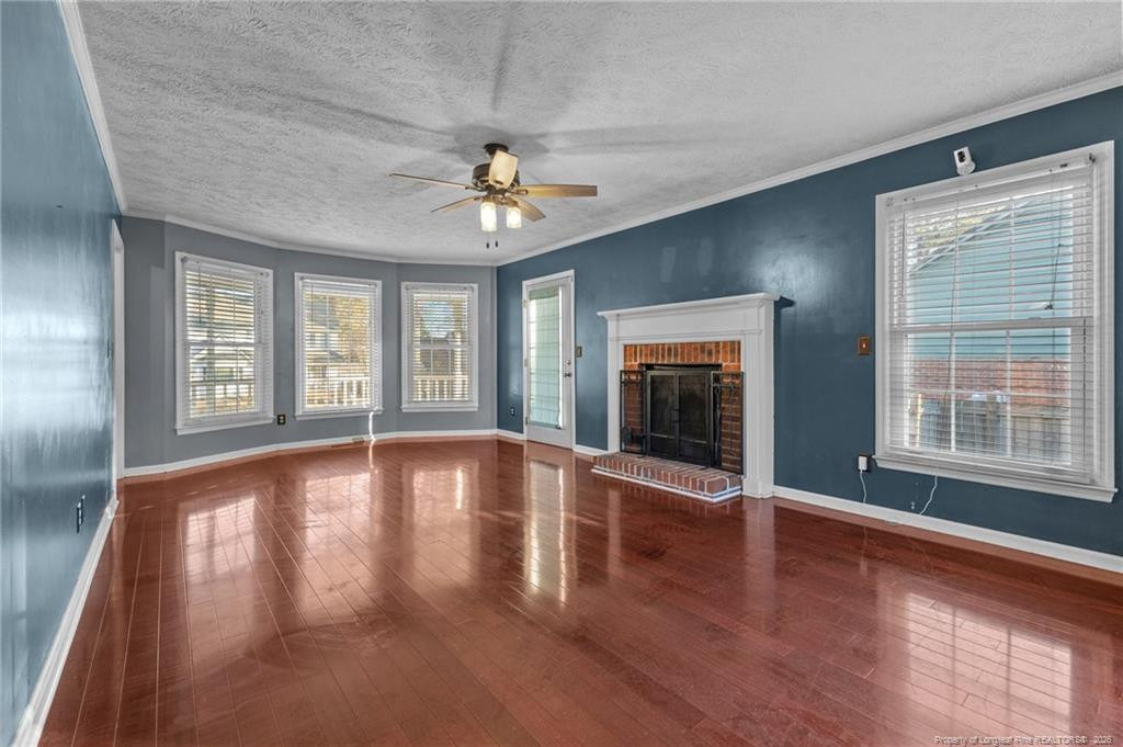 6824 Saint Julian Way - Photo 5