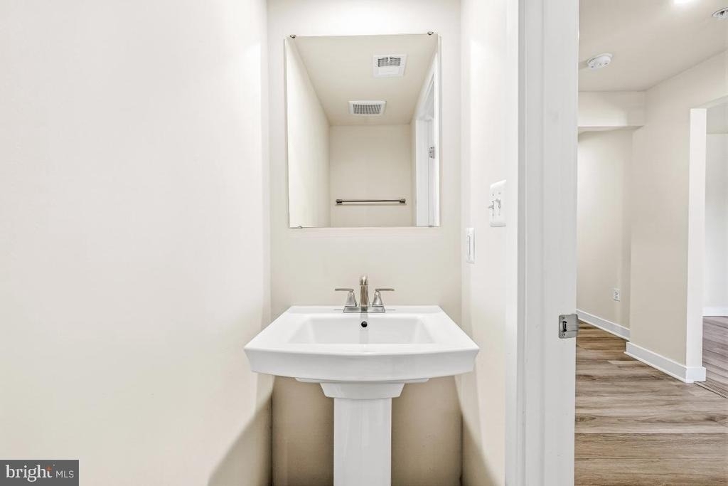 16328 Fife Way - Photo 9