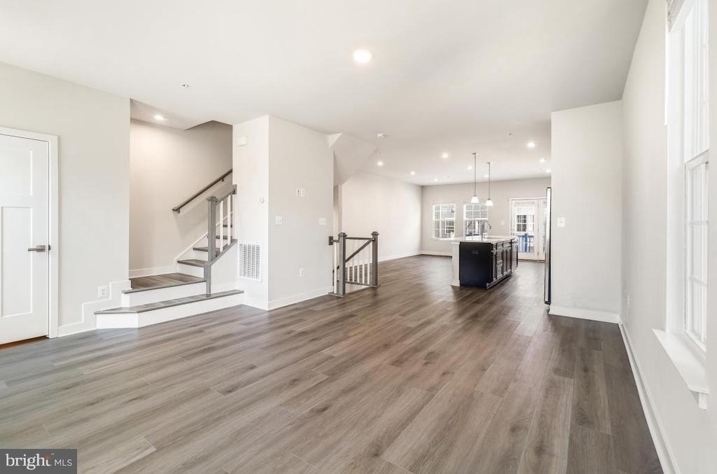 16328 Fife Way - Photo 7