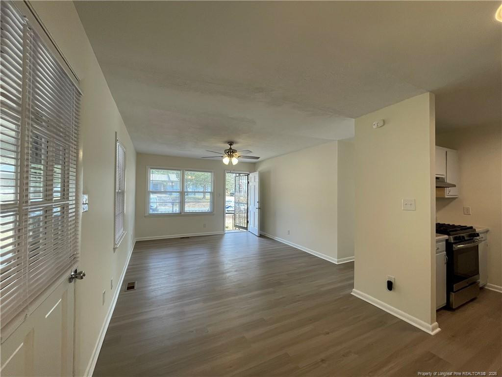 718 Dwain Drive - Photo 4