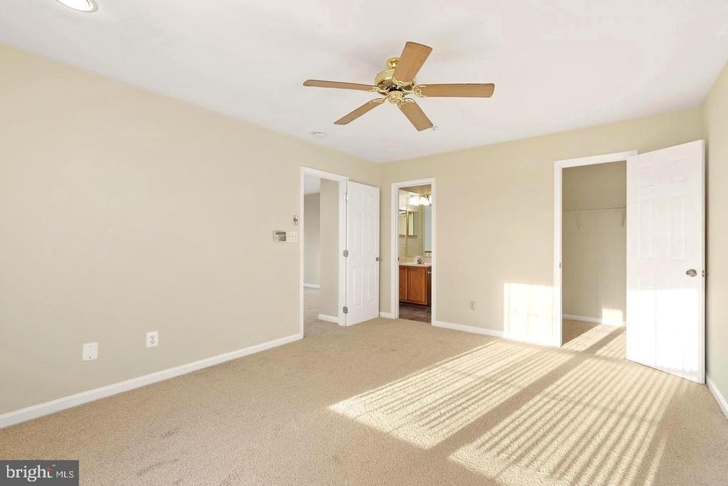 3937 Ettrick Court - Photo 14