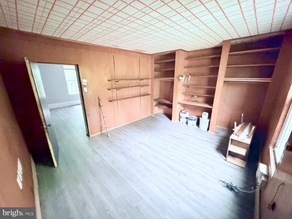 7315 Oxon Hill Road - Photo 1