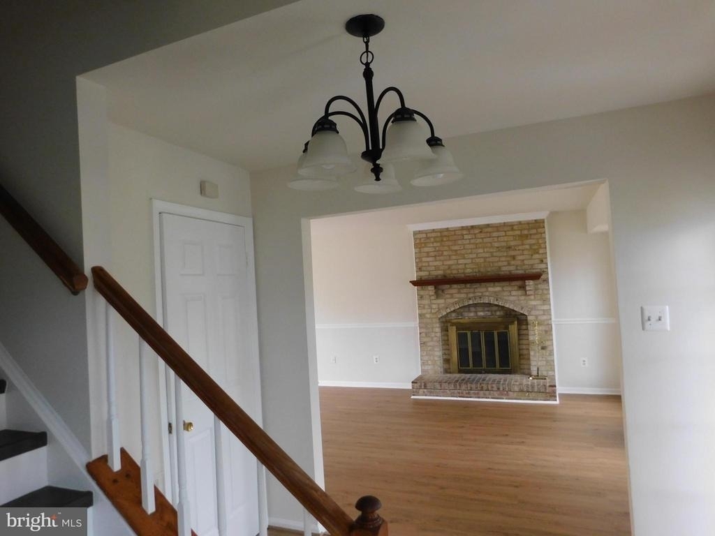 916 Pointer Ridge Drive - Photo 11