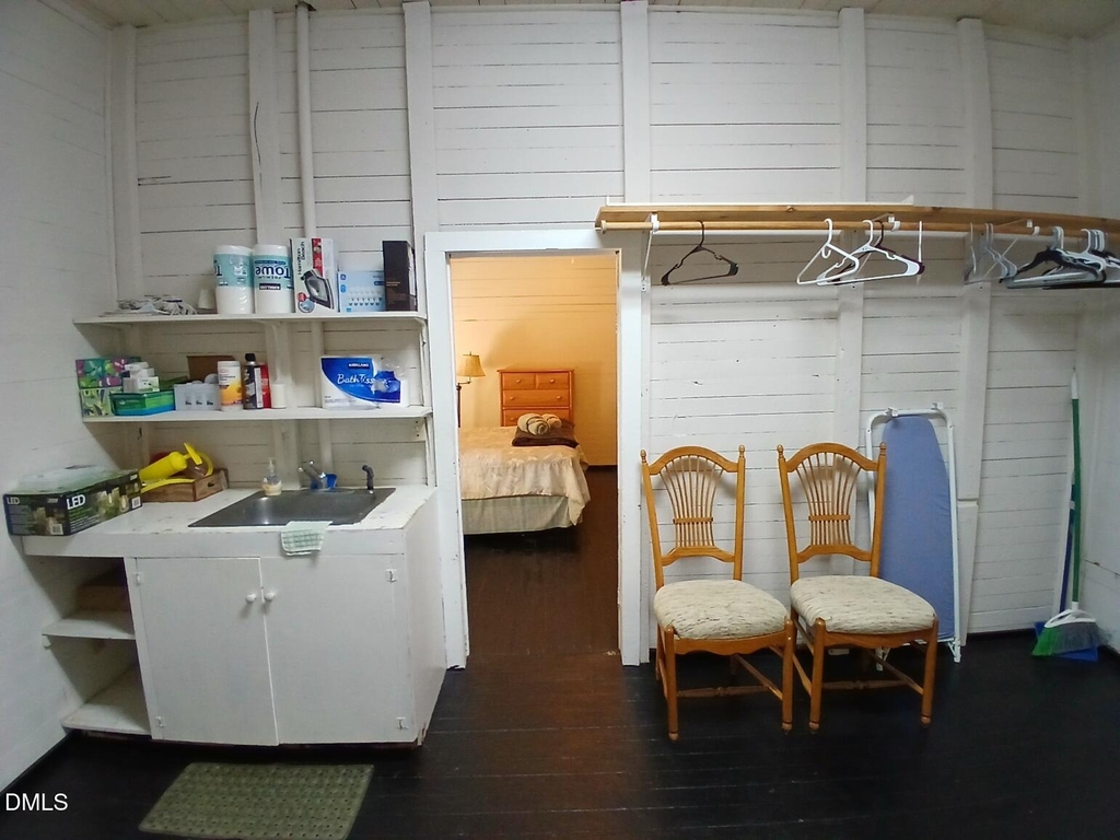 1920 Kelly Road - Photo 25