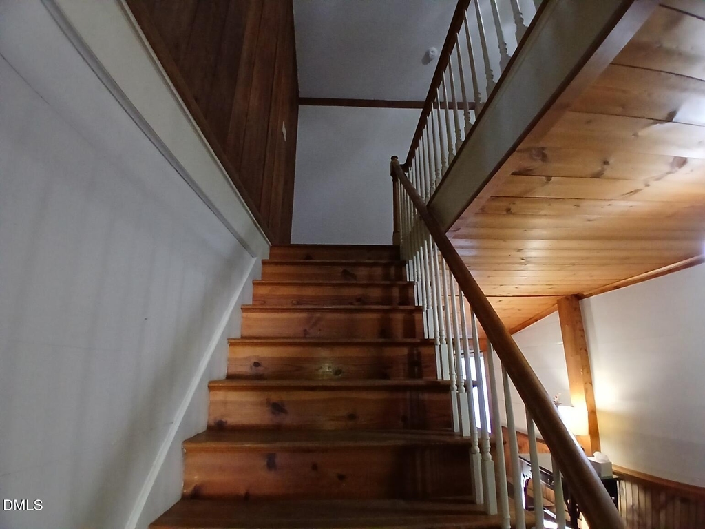 1920 Kelly Road - Photo 31