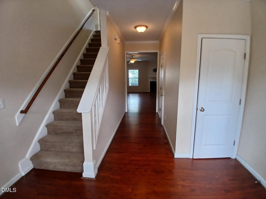 117 Station Drive - Photo 1