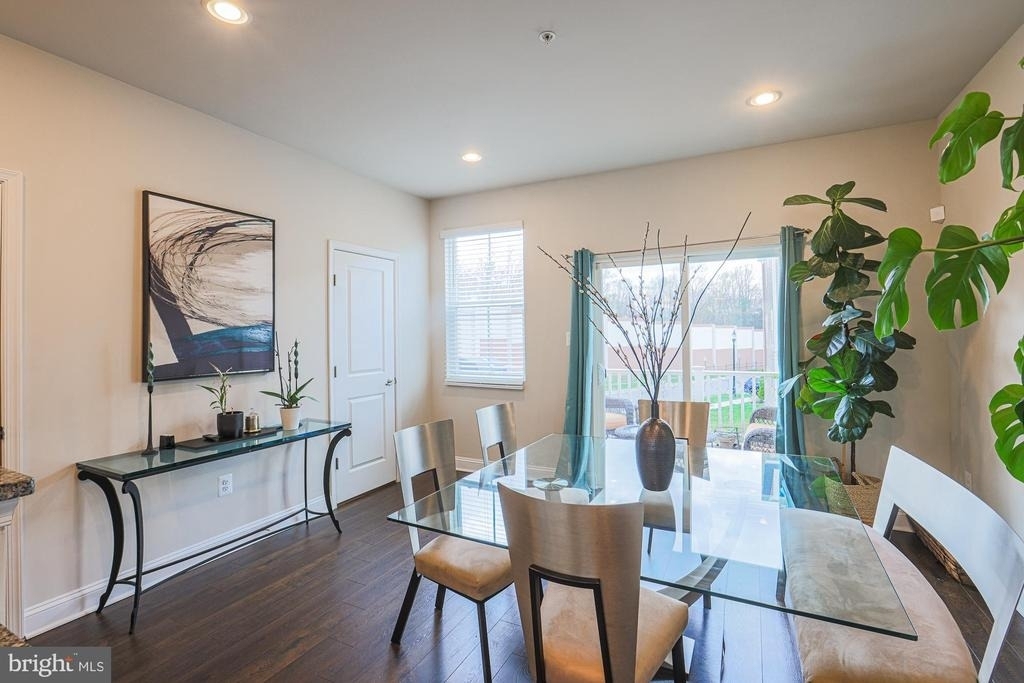 7104 Druce Way - Photo 14