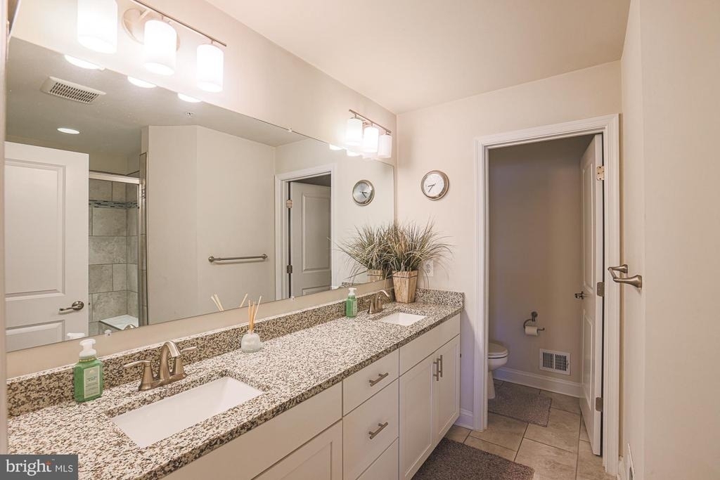 7104 Druce Way - Photo 18