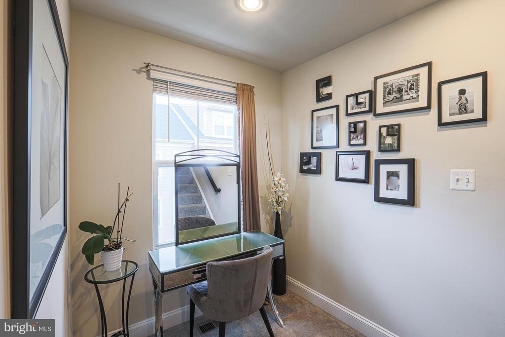 7104 Druce Way - Photo 21