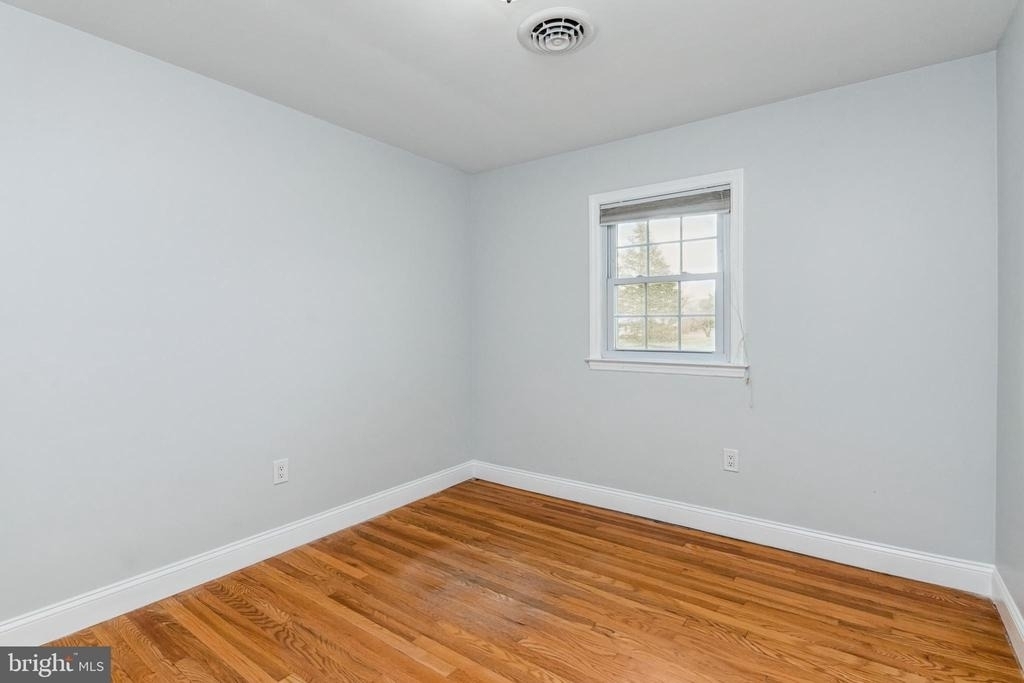 130 Hahn Road - Photo 17