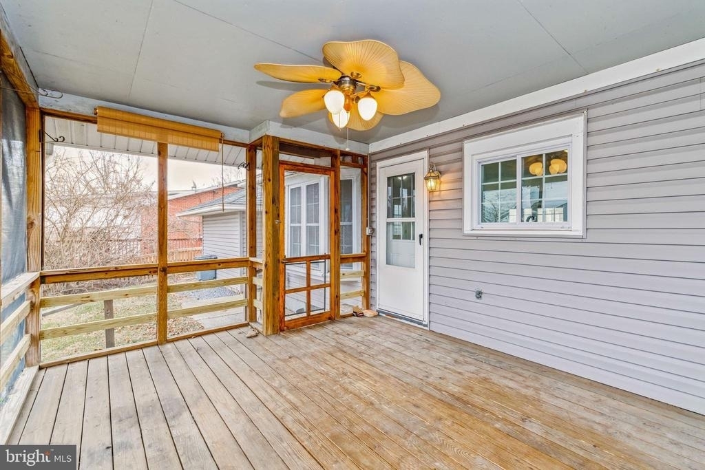 130 Hahn Road - Photo 12