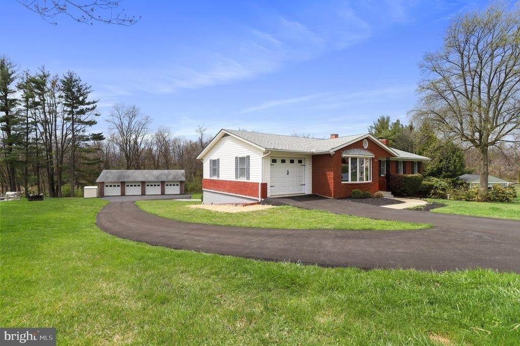 5 Orchard Place - Photo 1