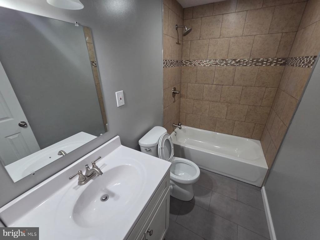 6952 Heritage Crossing - Photo 4