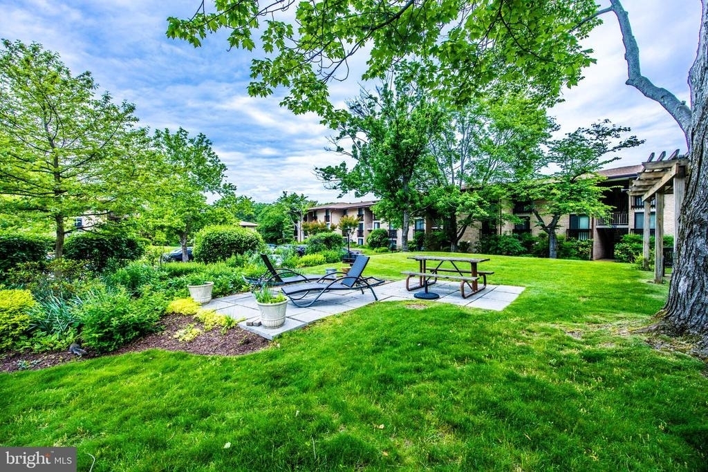 755 Fairview Avenue - Photo 39