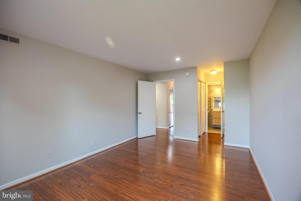 755 Fairview Avenue - Photo 24