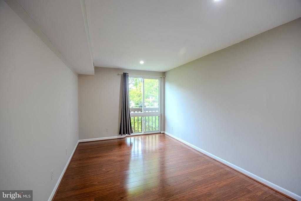 755 Fairview Avenue - Photo 28