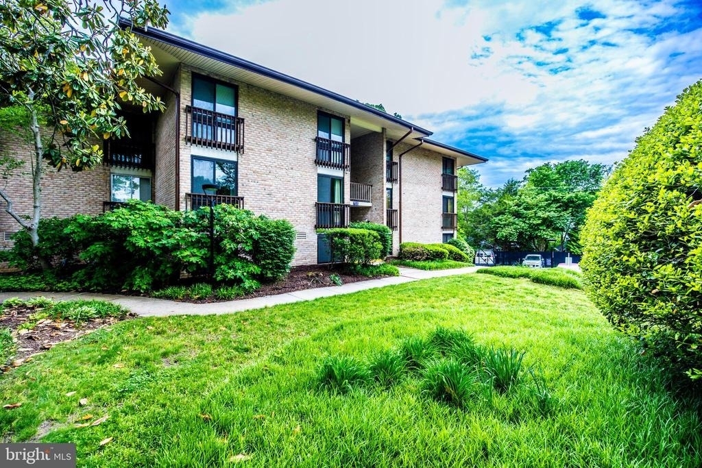 755 Fairview Avenue - Photo 42