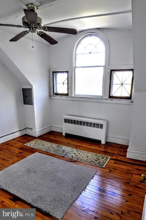 201 Delaware Ave - Photo 2