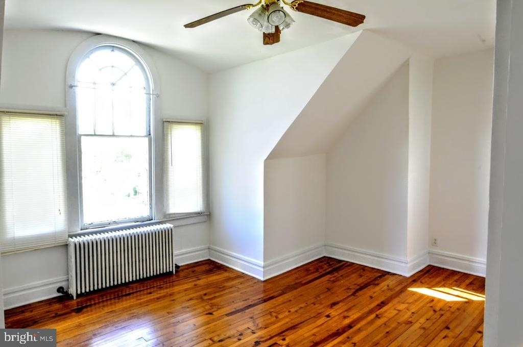 201 Delaware Ave - Photo 1