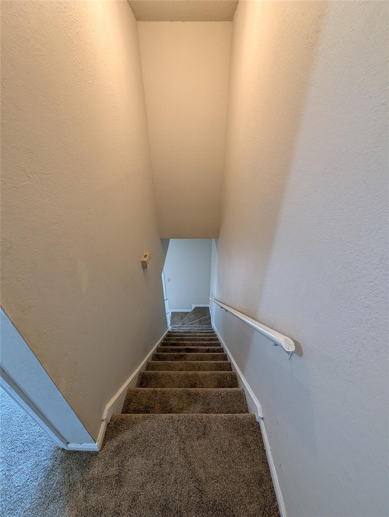 7800 Northcrest Blvd - Photo 23