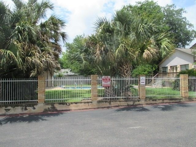 7800 Northcrest Blvd - Photo 4