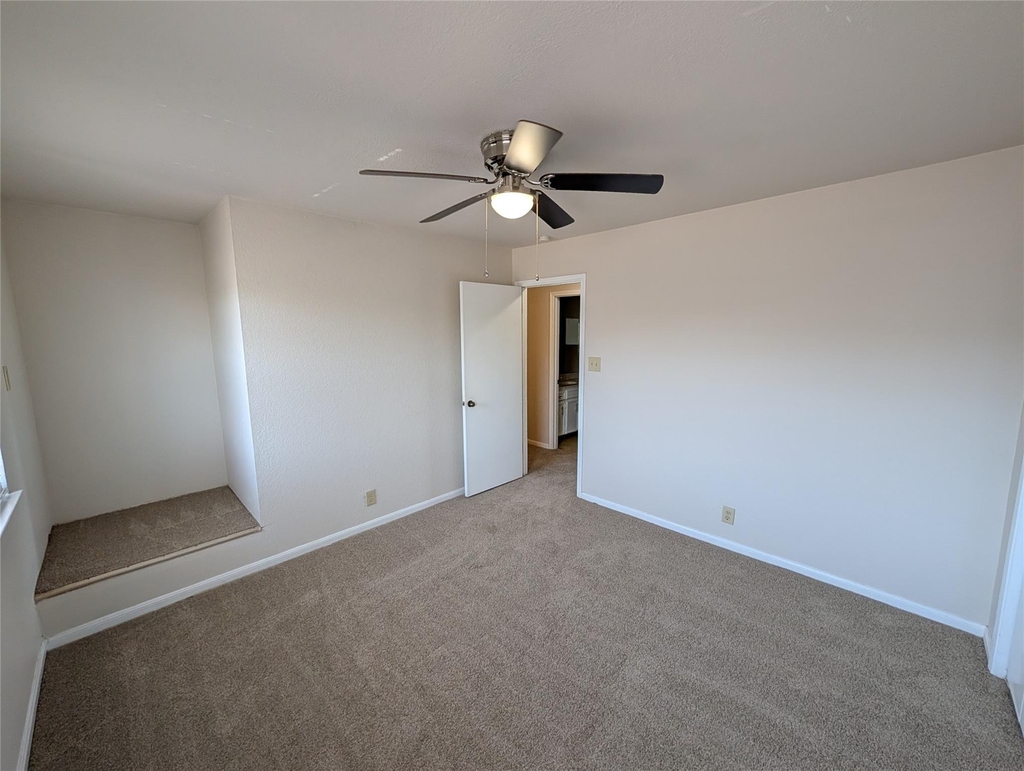7800 Northcrest Blvd - Photo 15