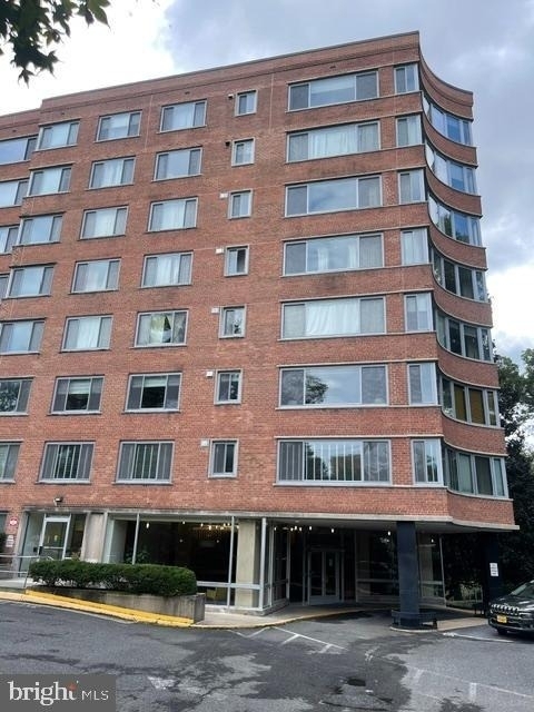 4200 Cathedral Avenue Nw - Photo 0
