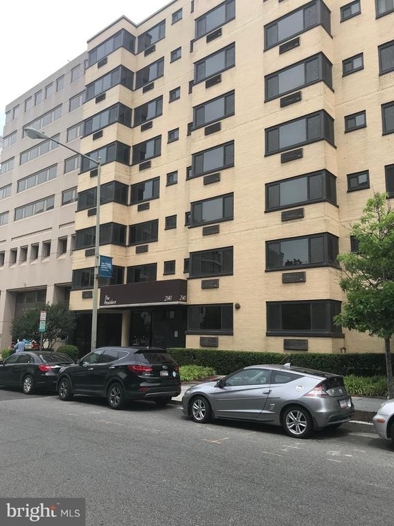 2141 I Street Nw - Photo 1